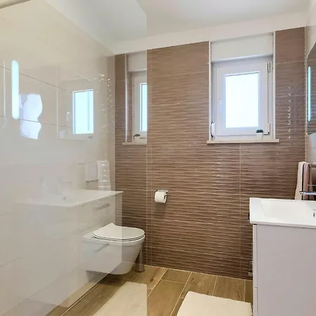Villa Divsici Ferienhaus Divšići