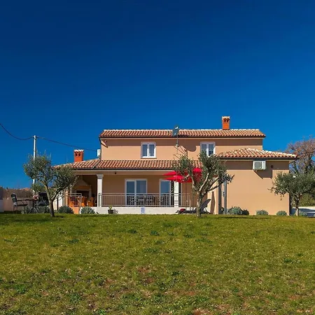 Ferienhaus Villa Divsici Divšići