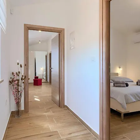 Casa de Férias Villa Divsici *