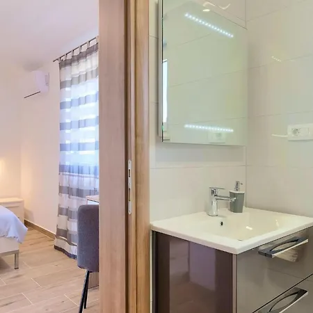 Ferienhaus Villa Divsici *