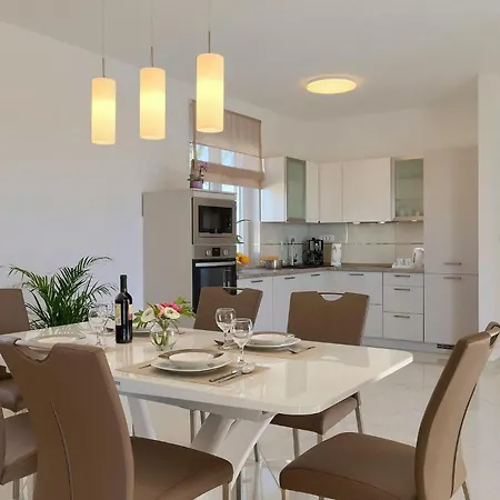 Villa Divsici Ferienhaus Divšići