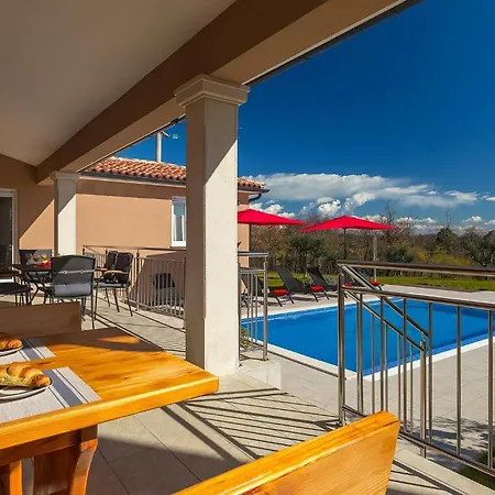 Villa Divsici Hébergement de vacances