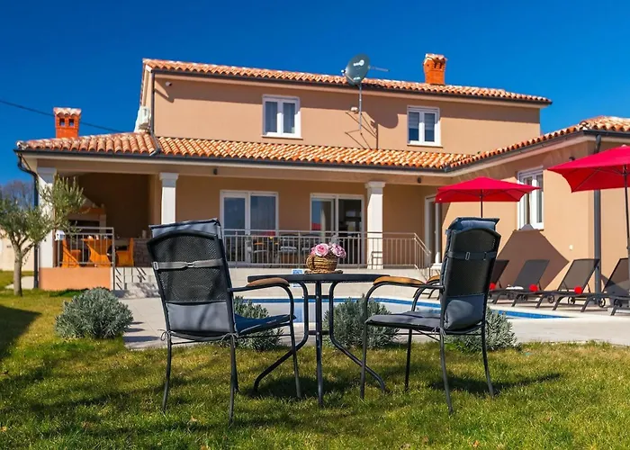 Ferienhaus Villa Divsici