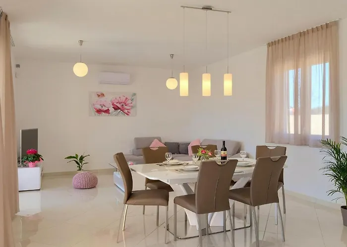 Villa Divsici Divšići