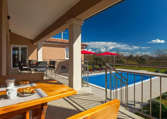 Villa Divsici Hébergement de vacances