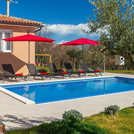 Vakantiehuis Villa Divsici