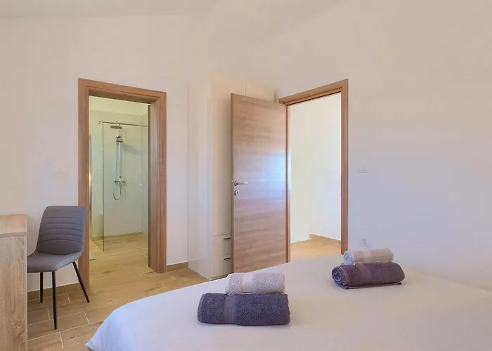 Villa Divsici * Divšići