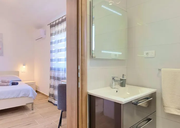 Vakantiehuis Villa Divsici *